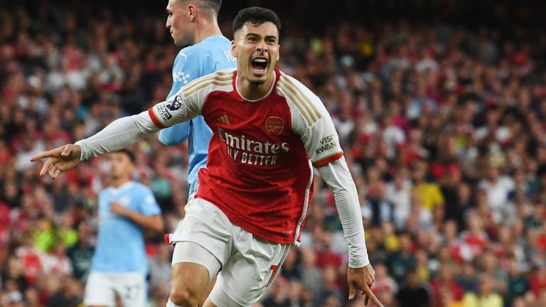Gabriel_Martinelli_Arsenal_2023-24_(2)