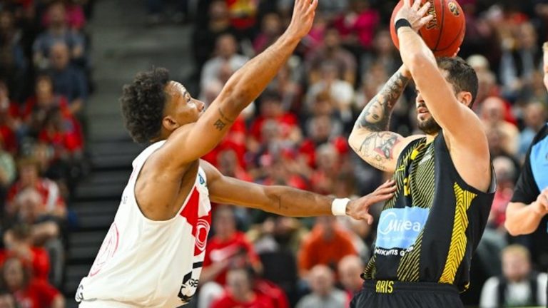 toliopoulos-aris-bourg