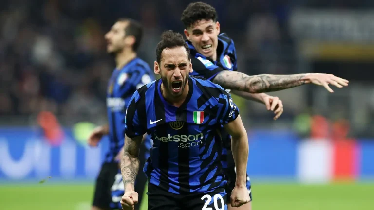 Calhanoglu Inter Monza.jpg