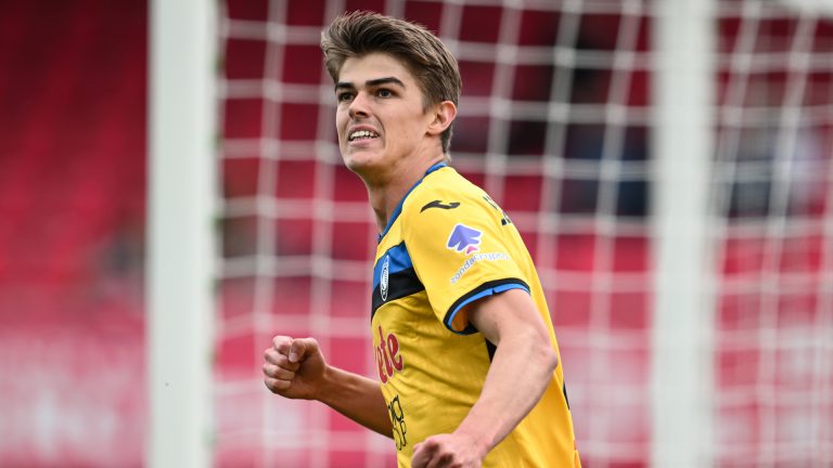 1746374402436_45935c7d-a542-4a94-9766-bee65b6c3106