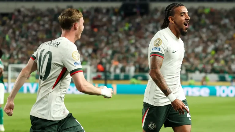 Malo Gusto Chelsea Palmeiras Mondiale.jpg