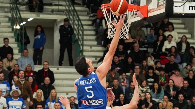 larentzakis-1536x1536