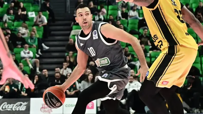 sloukas-marousi-960x640